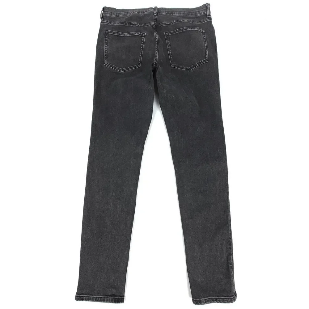 Everlane taking offers